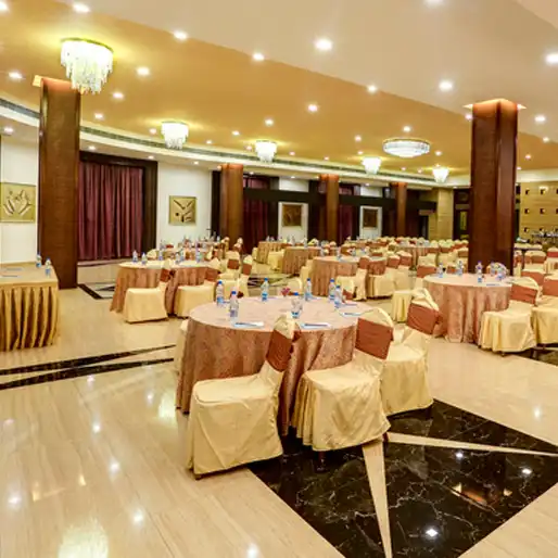 Golden Tulip Vasai