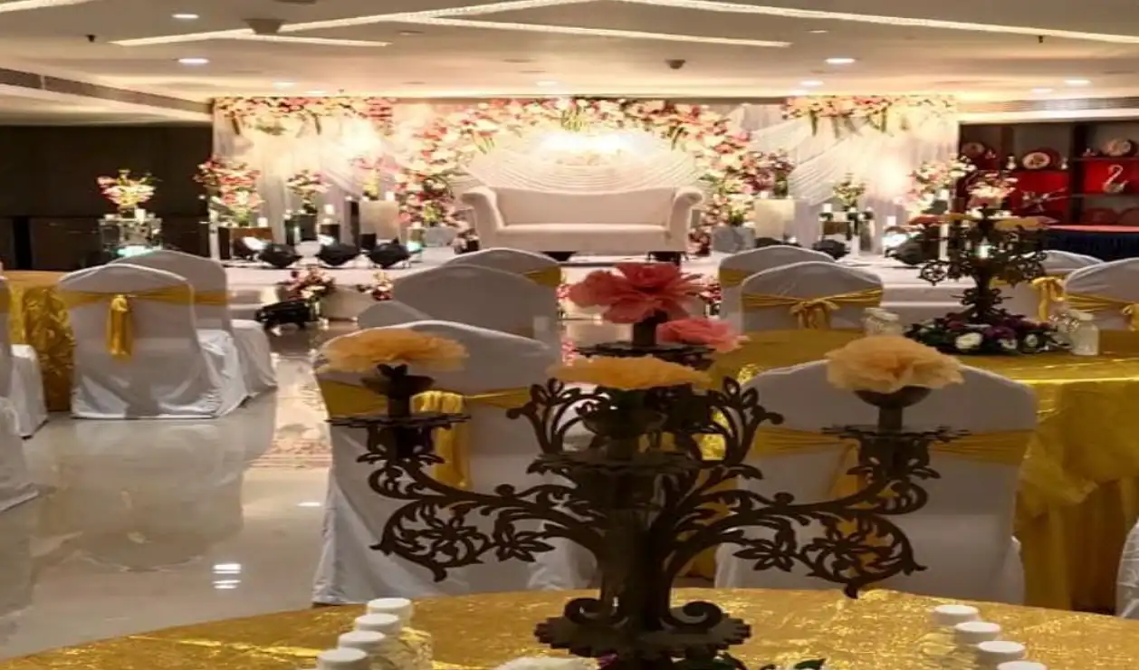 Gold Chambers - Sahara Star – Opp. Domestic Airport Mumbai